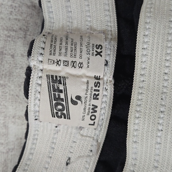 Blsck volleyball shorts - Picture 3 of 3